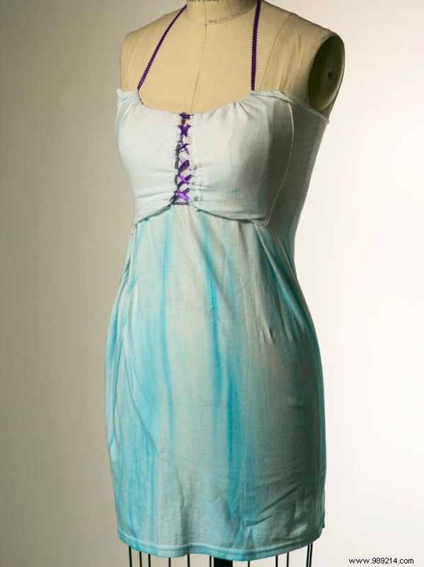 Transform an Old T-Shirt into a Chic Corset Dress: Step-by-Step DIY Guide
