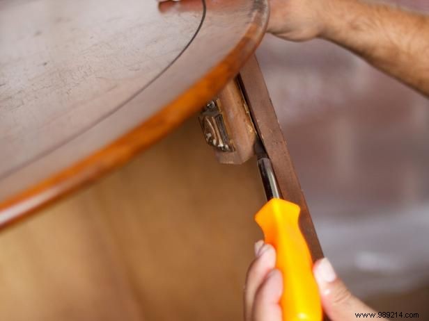 DIY Pet Bed End Table: Upcycle a Vintage Octagon Table for Pets