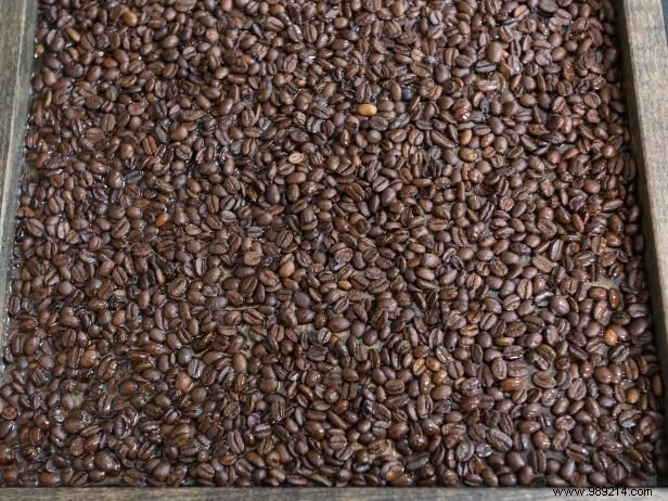 How to Create a Stunning Coffee Bean Backsplash: Expert DIY Guide
