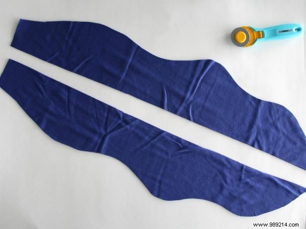 DIY Dinosaur Hat and Tail Costume: Easy Step-by-Step Guide for Kids  Halloween Fun