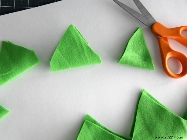 DIY Dinosaur Hat and Tail Costume: Easy Step-by-Step Guide for Kids  Halloween Fun