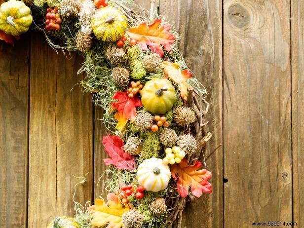 DIY Fall Moss Wreath: Easy Step-by-Step Guide from Expert Crafter Debbie Wolfe