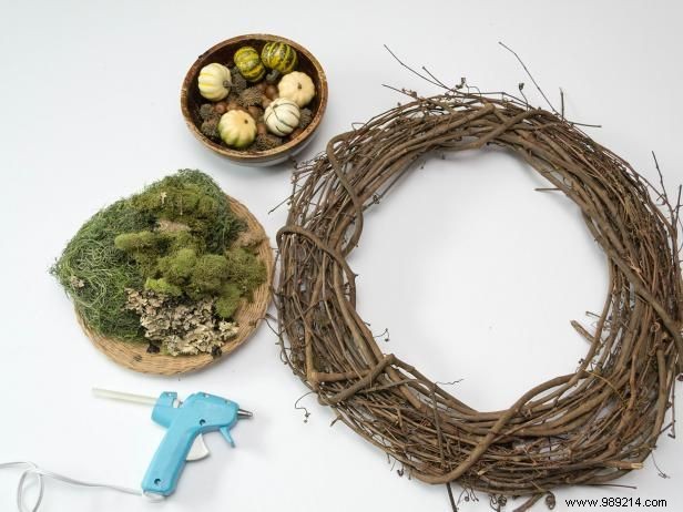 DIY Fall Moss Wreath: Easy Step-by-Step Guide from Expert Crafter Debbie Wolfe