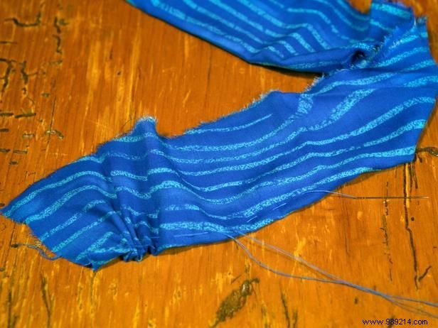 How to Craft Stunning Fabric Flowers: Easy Step-by-Step DIY Guide