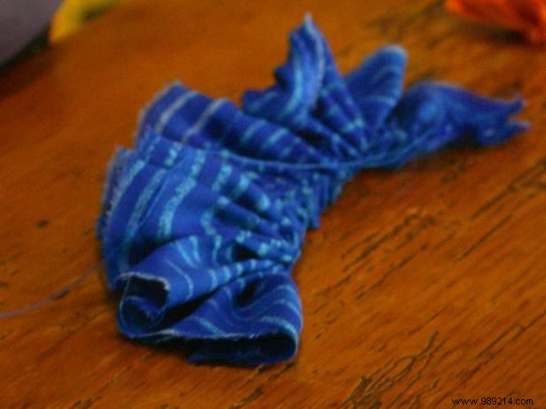 How to Craft Stunning Fabric Flowers: Easy Step-by-Step DIY Guide