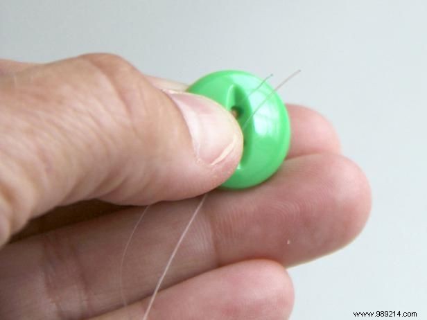 DIY Button Family Tree Christmas Ornament: Easy Personalized Tutorial