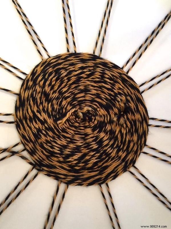 DIY Hula Hoop Floor Pouf Cover: Expert Weaving Tutorial by Jennifer Perkins