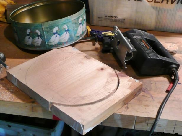 DIY Floor Lamp from Recycled Cans: Expert Step-by-Step Guide