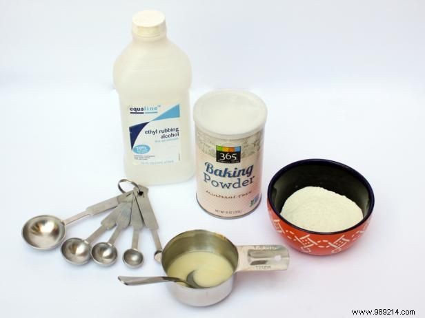 DIY Giant Bubble Wand and Ultra-Strong Bubble Solution: Easy Step-by-Step Guide