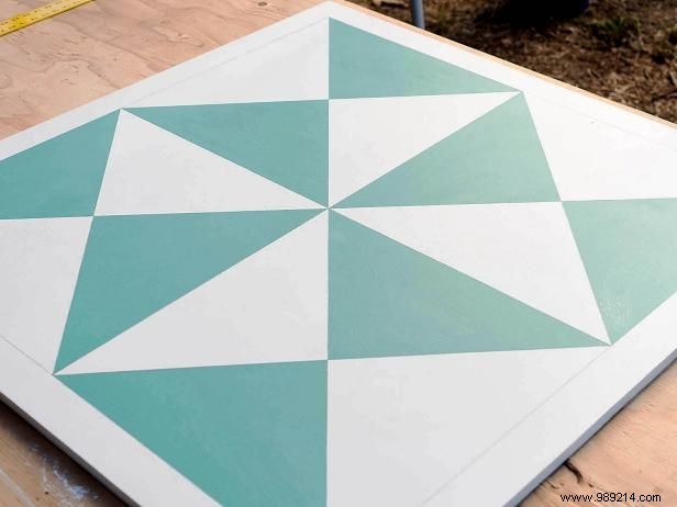 Expert DIY Guide: Build a Stunning Framed Barn Quilt with Pro Tips