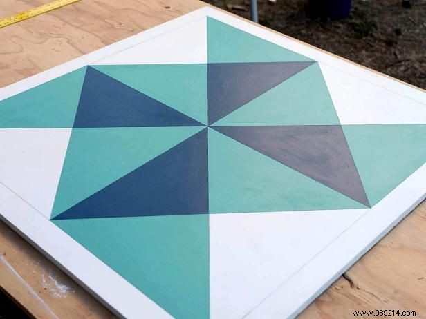 Expert DIY Guide: Build a Stunning Framed Barn Quilt with Pro Tips