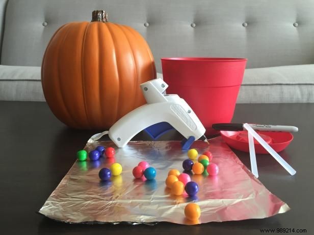 DIY Gumball Machine Pumpkin: Easy Vintage Halloween Decor Tutorial