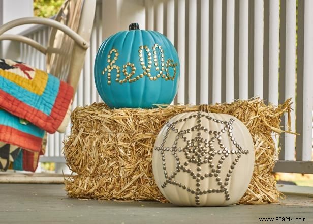DIY Glam Thumbtack Pumpkins: Easy Step-by-Step Halloween Craft Guide
