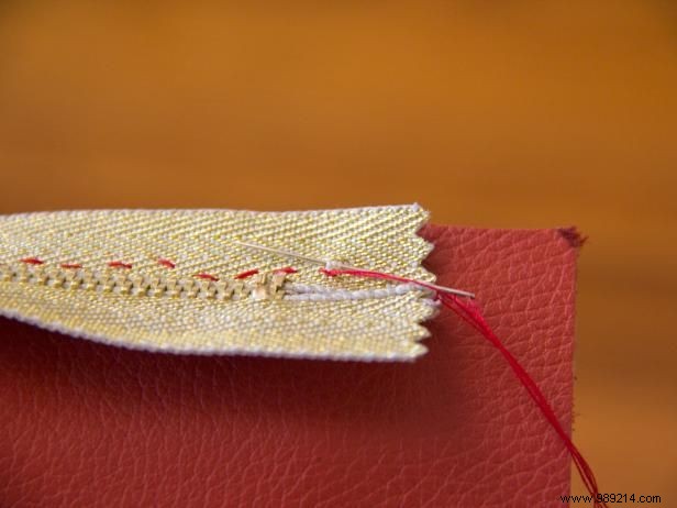 DIY Guide: Craft a Professional Handmade Leather Bag from Recycled Materials