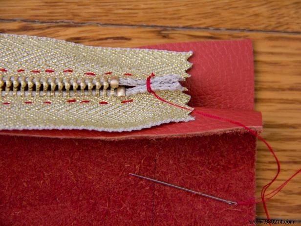 DIY Guide: Craft a Professional Handmade Leather Bag from Recycled Materials