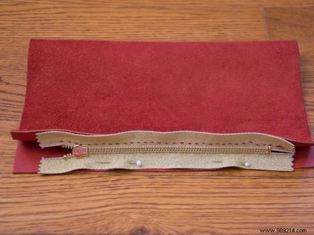 DIY Guide: Craft a Professional Handmade Leather Bag from Recycled Materials