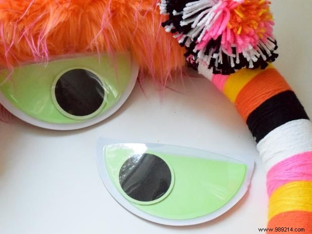 DIY Halloween Yarn-Wrapped Monster Crown: Easy Step-by-Step Craft Tutorial