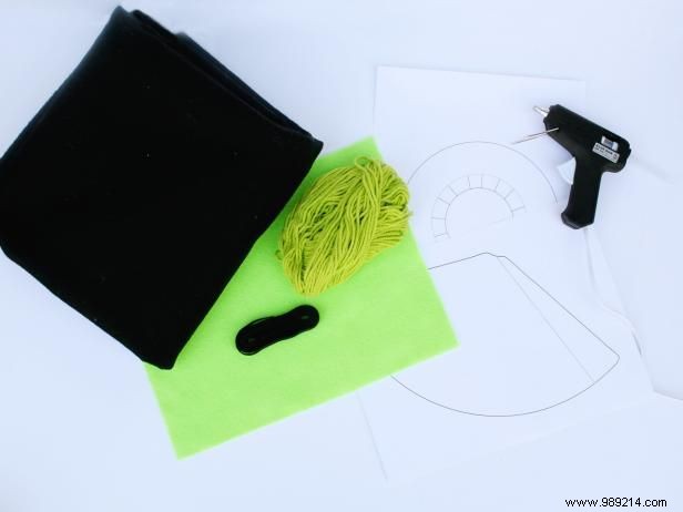 DIY Halloween Witch Hat for Dogs: Easy 20-Minute Step-by-Step Guide