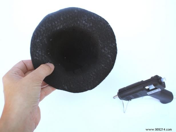 DIY Halloween Witch Hat for Dogs: Easy 20-Minute Step-by-Step Guide