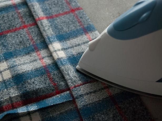 DIY No-Sew Piping Headboard Cover: Professional Step-by-Step Guide