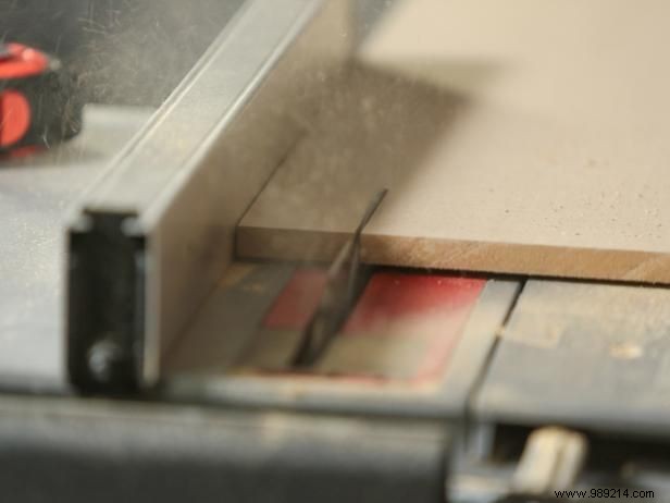 DIY Upcycled Storage Headboard: Build a Space-Saving Solution in 4 Hours