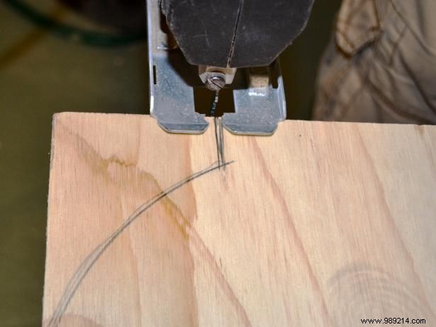 DIY Haunted Hotel Sign for Halloween: Spooky Vintage Tutorial by Joanne Palmisano