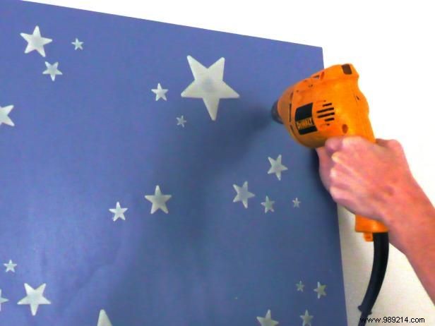 DIY Starry Night Headboard for Kids: Built-In Lights Crafted with Family Fun