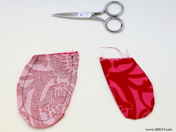 DIY Heart-Shaped Love Bug: Easy Sewing Tutorial with Free Pattern