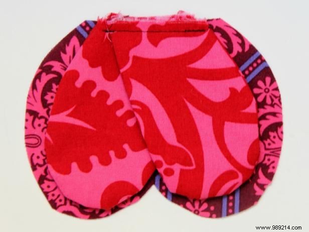 DIY Heart-Shaped Love Bug: Easy Sewing Tutorial with Free Pattern