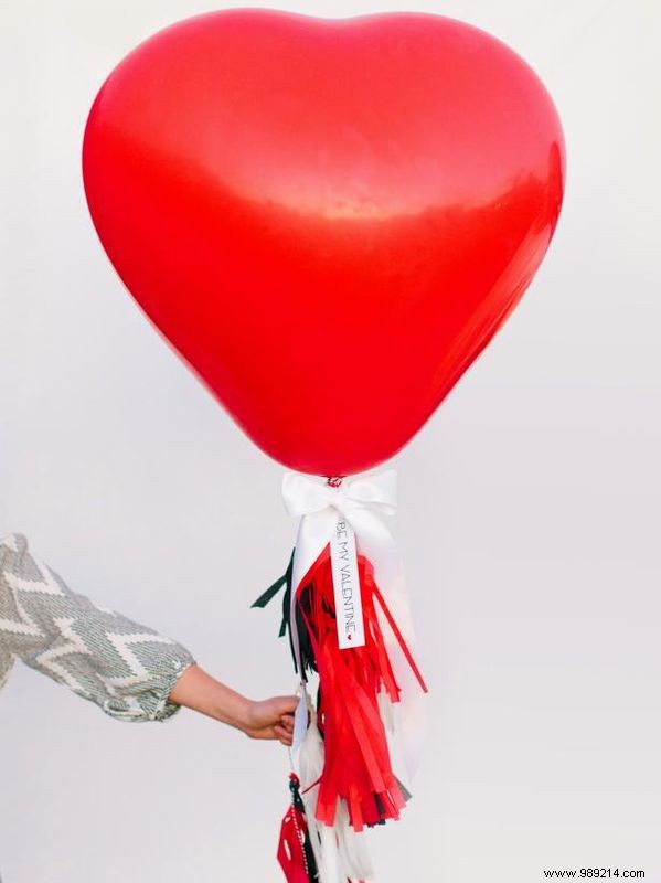 DIY Fabric Fringe Tassel Heart Balloon: Easy Valentine s Day Craft Tutorial