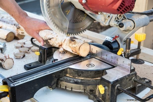 DIY Log Slice Fireplace Screen: Easy Magnetic Tutorial for Cozy Decor