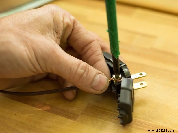 DIY Galvanized Bucket Pendant Light: Expert Step-by-Step Guide