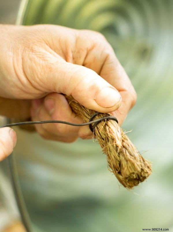 DIY Galvanized Bucket Pendant Light: Expert Step-by-Step Guide