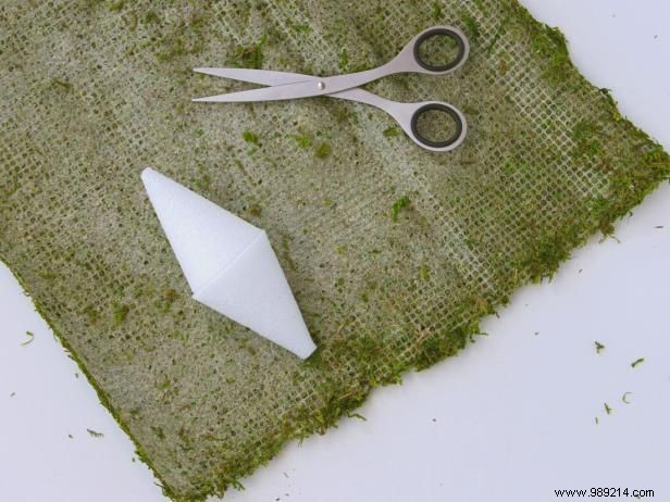 DIY Mid-Century Modern Hanging Holiday Centerpiece: Expert Step-by-Step Guide