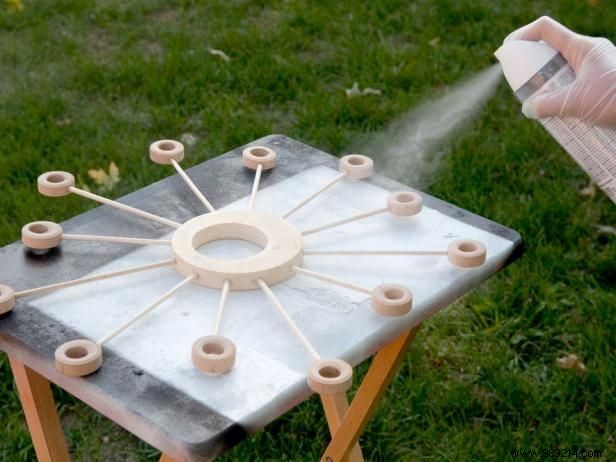 DIY Mid-Century Modern Christmas Wreath: Expert Step-by-Step Woodworking Guide