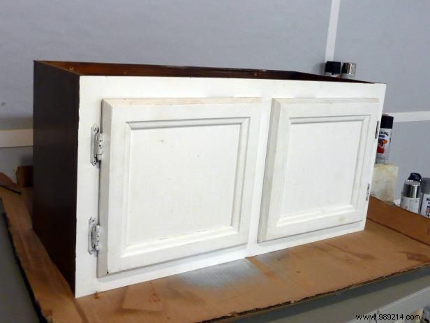 DIY Entryway Bench: Upcycle Old Kitchen Cabinets into Stylish Storage