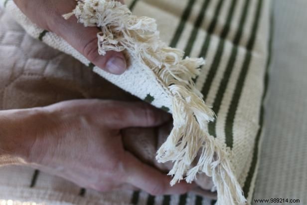 DIY Guide: Craft a Durable Pet Bed Cover from Flat-Weave Rugs