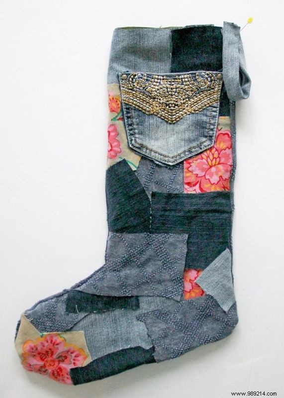 DIY Patchwork Denim Christmas Stocking: Easy Step-by-Step Tutorial