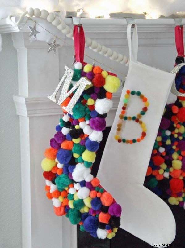DIY Pom Pom Christmas Stocking: Easy Step-by-Step Tutorial from a Seasoned Crafter