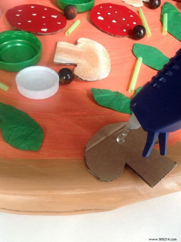 DIY Pizza Halloween Costume: Easy Step-by-Step Guide Using Frisbees