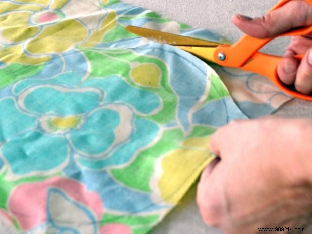 DIY Sunburst Photo Display and Message Board: Expert Step-by-Step Guide