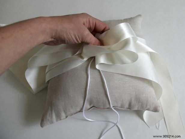 DIY Ring Bearer Pillow: Expert Step-by-Step Guide for Weddings