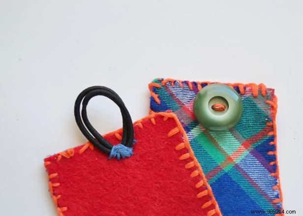 DIY Reusable Coffee Sleeve: Easy Tutorial with Felt and Flannel by Jennifer Perkins