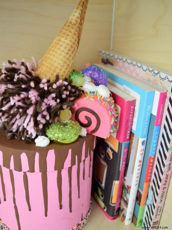 DIY Spilled Ice Cream Cake Trinket Box: Easy No-Bake Craft Tutorial by Jennifer Perkins