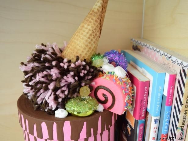 DIY Spilled Ice Cream Cake Trinket Box: Easy No-Bake Craft Tutorial by Jennifer Perkins
