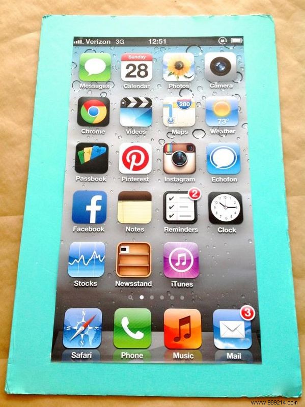 DIY Smartphone Halloween Costume: Easy Step-by-Step Guide