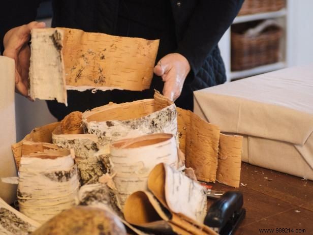 Craft a Stunning Rustic Birch Bark Gift Box and Bow: Expert DIY Guide