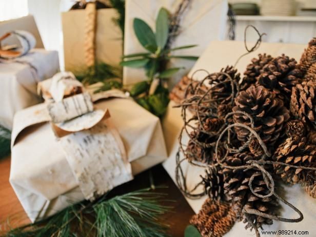 Craft a Stunning Rustic Birch Bark Gift Box and Bow: Expert DIY Guide