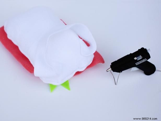 DIY Guide: Craft an Adorable Sushi Costume for Your Dog in 11 Easy Steps