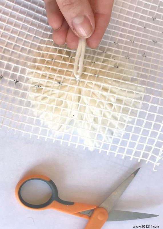 DIY Unicorn Wall Hanging: Easy Rya Weaving Tutorial by Jennifer Ramos